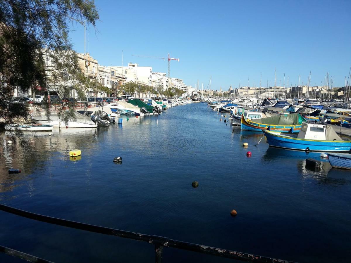 Seafront Apartment Between Valletta And Sliema 음시다 외부 사진